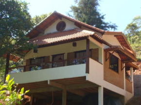 Гостиница Casa do Pavão  Итатиая